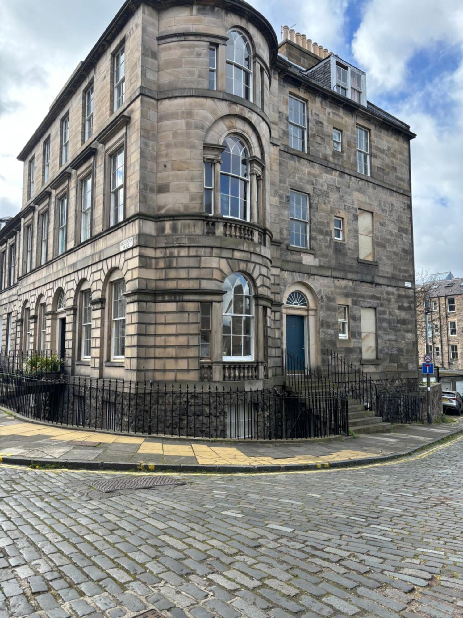 Cosy Georgian Flat — Photos 2